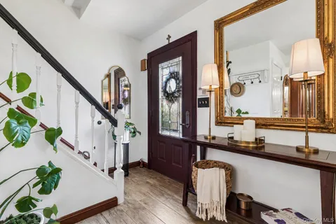 $575,000 | 41 Orchid Road, East Patchogue, NY 11772