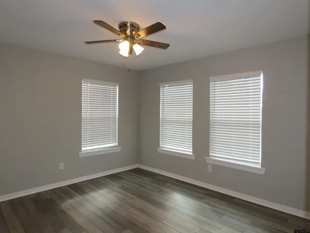 $1,400 | 2403 West Sherwood Street, Tyler, TX 75702