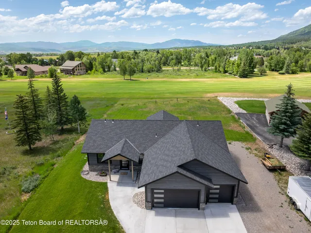 $845,000 | 152 Porto Road, Star Valley Ranch, WY 83127