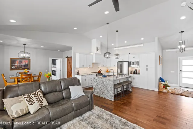 $845,000 | 152 Porto Road, Star Valley Ranch, WY 83127