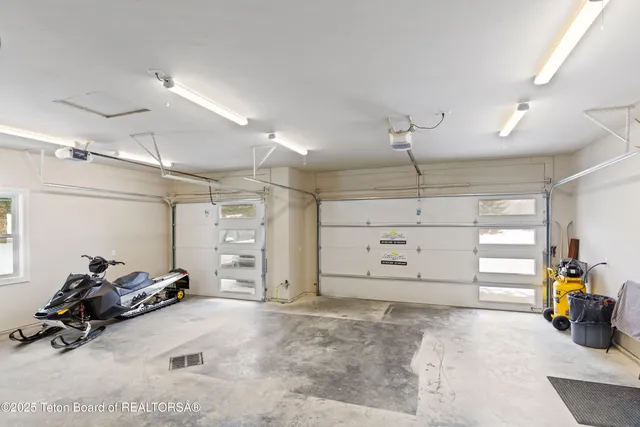 $845,000 | 152 Porto Road, Star Valley Ranch, WY 83127