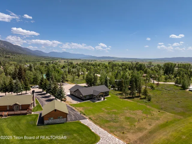 $845,000 | 152 Porto Road, Star Valley Ranch, WY 83127