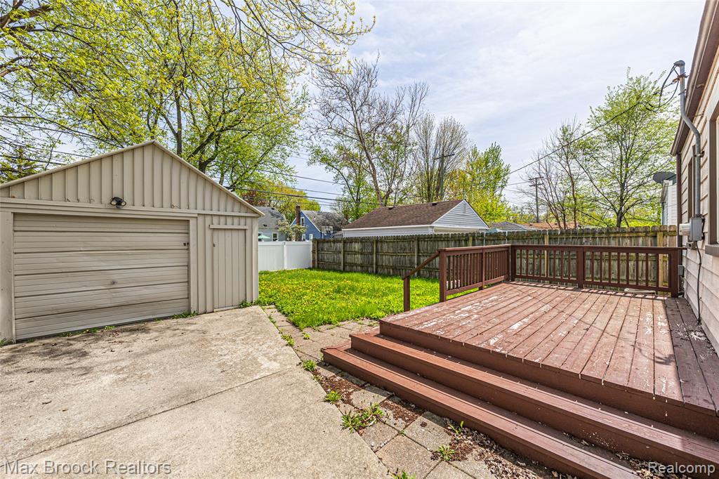 3012 Greenfield Road Berkley, MI 48072 - Photo 16 of 19