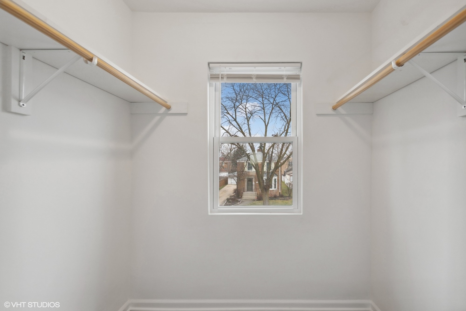 2335 2nd Avenue North Riverside, IL 60546 - Photo 18 of 36 Gallery Image 18