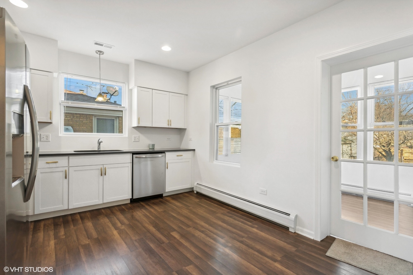 2335 2nd Avenue North Riverside, IL 60546 - Photo 6 of 36 Gallery Image 6
