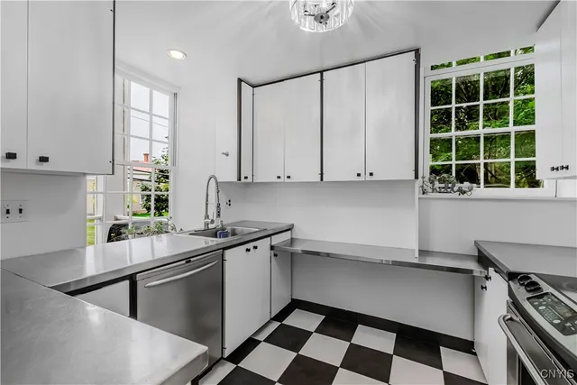 $399,900 | 9523 Main Street, Trenton, NY 13354