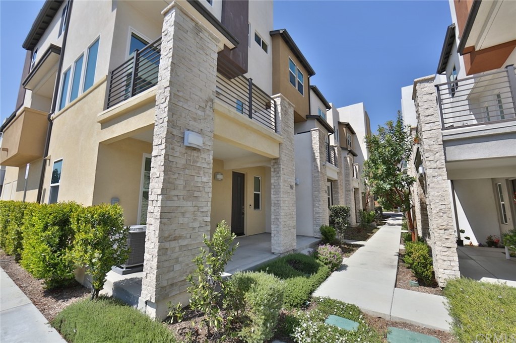 714 Brooklyn Drive Brea, CA 92821 - Photo 20 of 31 front view of a house