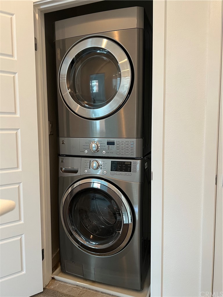 714 Brooklyn Drive Brea, CA 92821 - Photo 29 of 31 a close up view of a washer and dryer