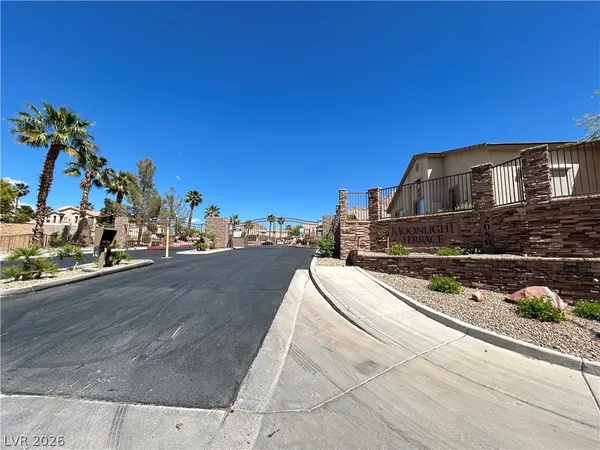 $1,695 | 2050 North Los Feliz Street, Unit 115, Las Vegas, NV 89156