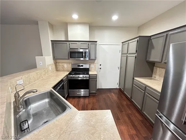 $1,695 | 2050 North Los Feliz Street, Unit 115, Las Vegas, NV 89156