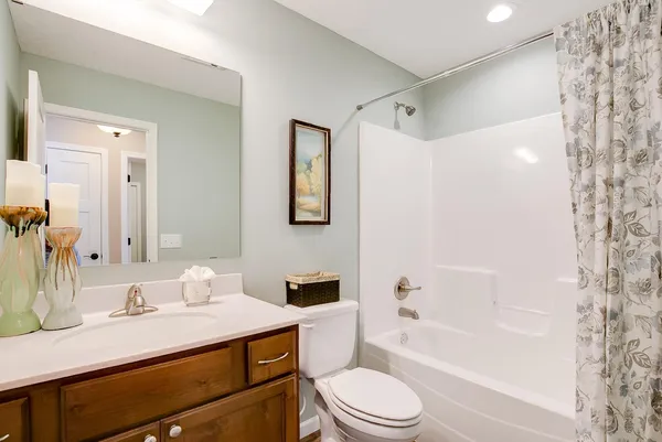 $439,900 | 2242 8th Lane Southeast, Cambridge, MN 55008