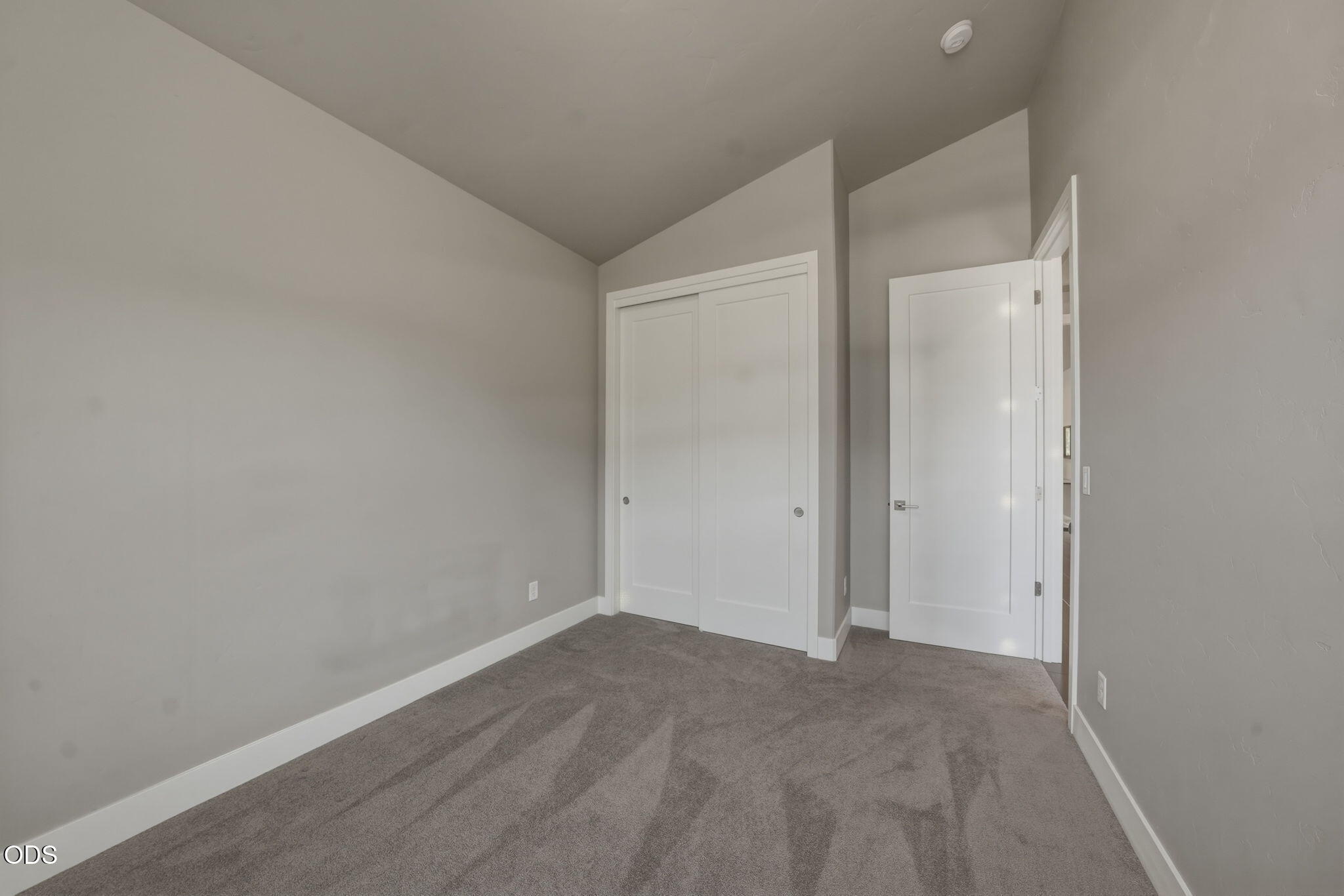 2627 Northwest Rippling River Court Bend, OR 97703 - Photo 45 of 48
