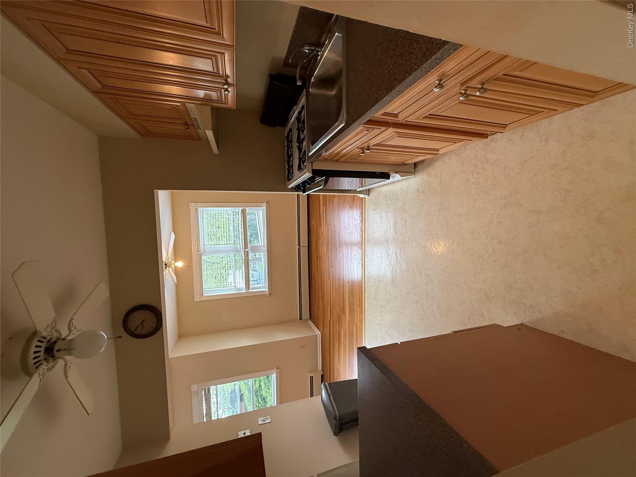 235 North Middletown Road, Unit D Pearl River, NY 10965 - Photo 3 of 12