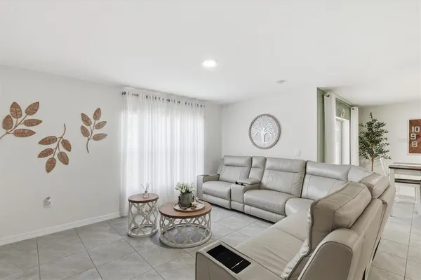 $295,000 | 11369 Southeast 67th Circle, Belleview, FL 34420