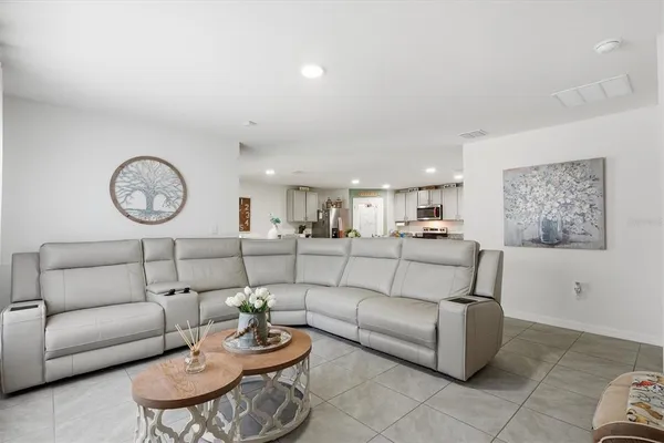 $295,000 | 11369 Southeast 67th Circle, Belleview, FL 34420