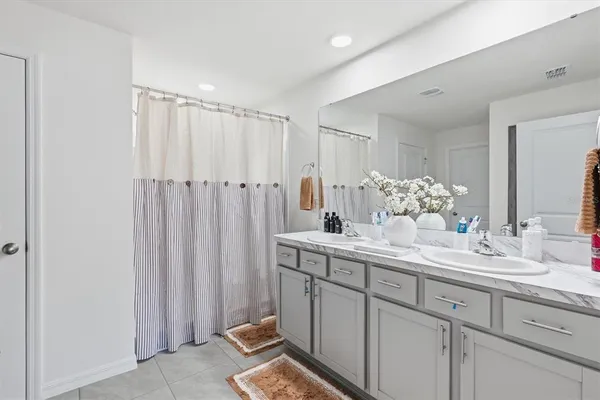 $295,000 | 11369 Southeast 67th Circle, Belleview, FL 34420