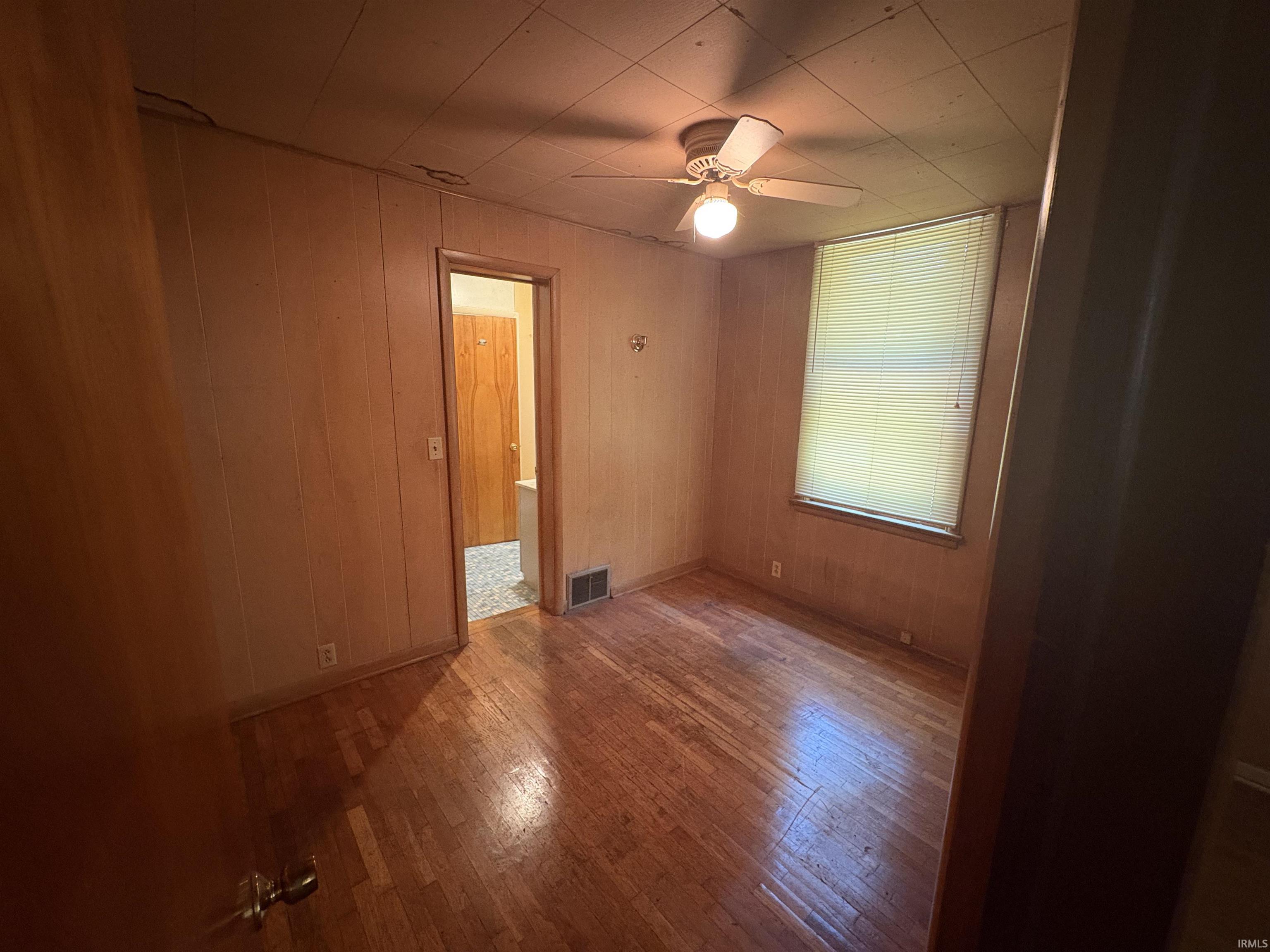 814 West Division Road Huntington, IN 46750 - Photo 8 of 11 Gallery Image 8