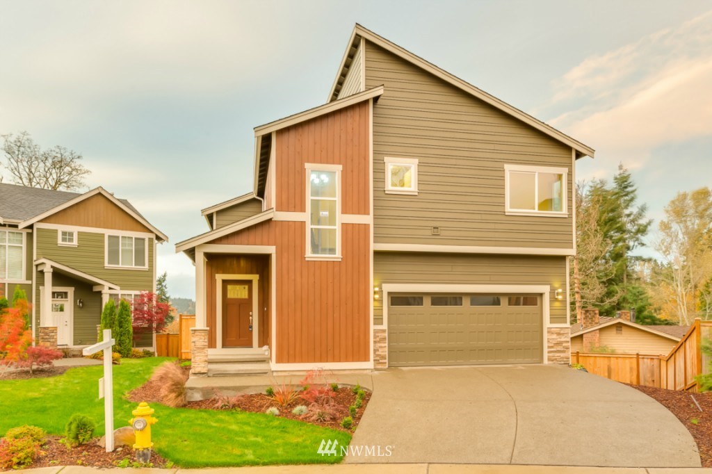 2012 Northeast 37th Place Renton, WA 98056 - Photo 1 of 22 Gallery Image 1