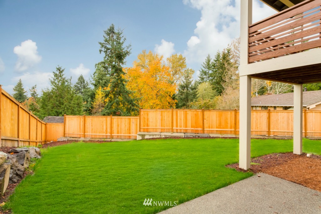 2012 Northeast 37th Place Renton, WA 98056 - Photo 22 of 22 Gallery Image 22