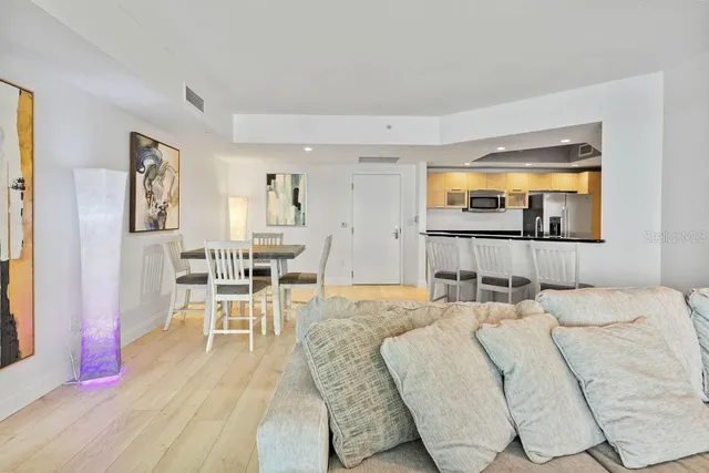 $299,000 | 231 Riverside Drive, Unit 1904, Daytona Beach, FL 32117