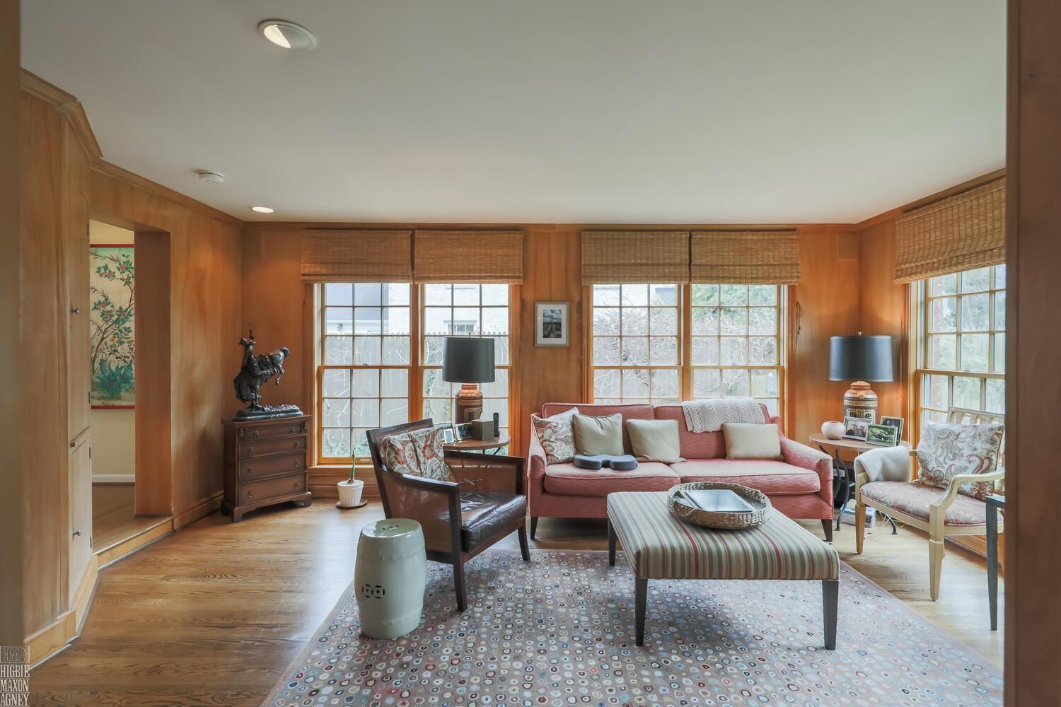 161 Vendome Road Grosse Pointe, MI 48236 - Photo 16 of 64 50138023-94364661-9cd9-4128-8ab7-a2a786787d27.JPG