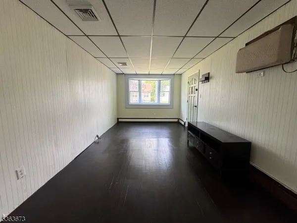 $2,800 | 636 Linden Avenue, Rahway, NJ 07065