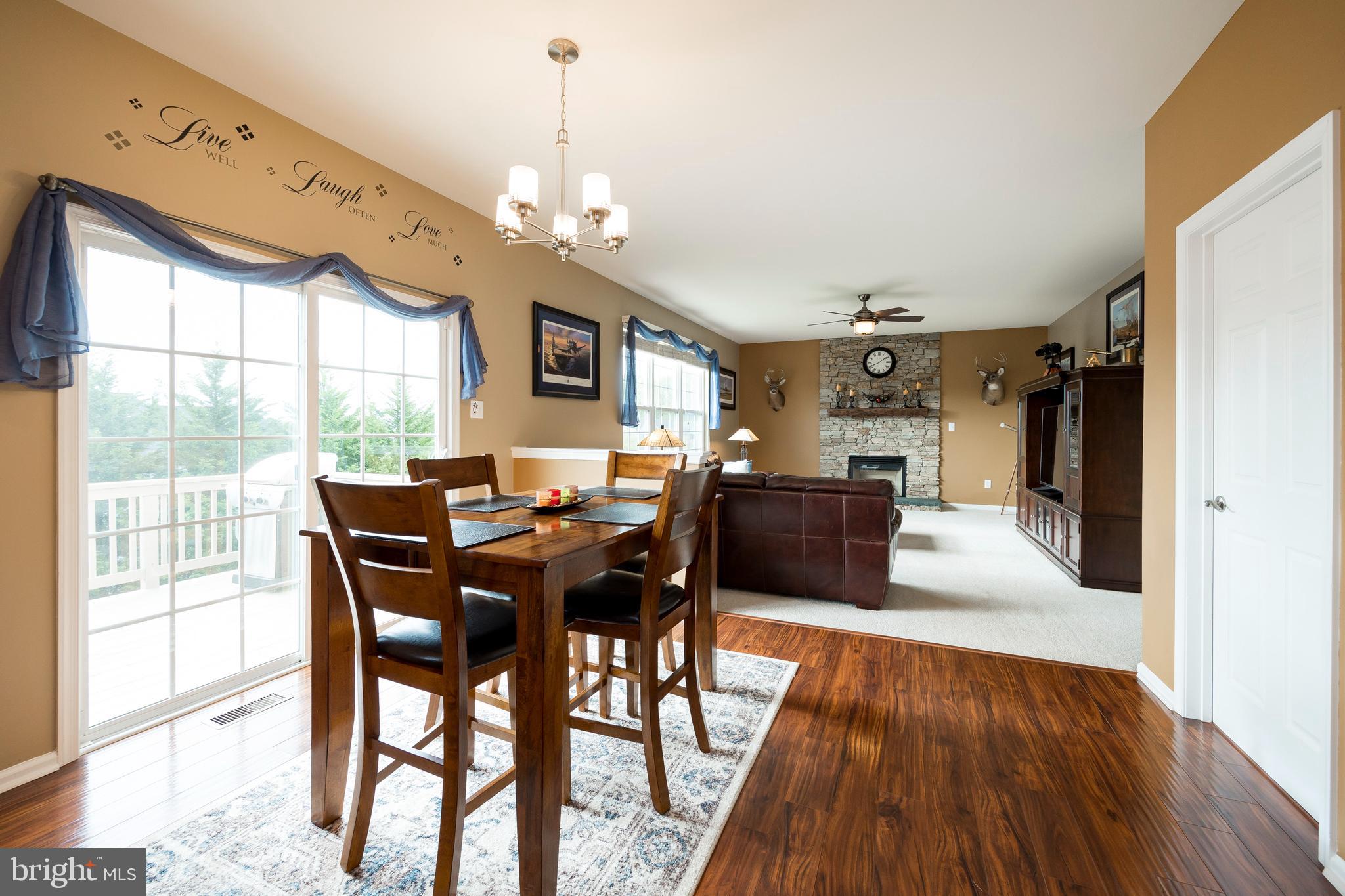 1002 Circle Court Pottstown, PA 19465 - Photo 11 of 46 Kitchen/Family Room