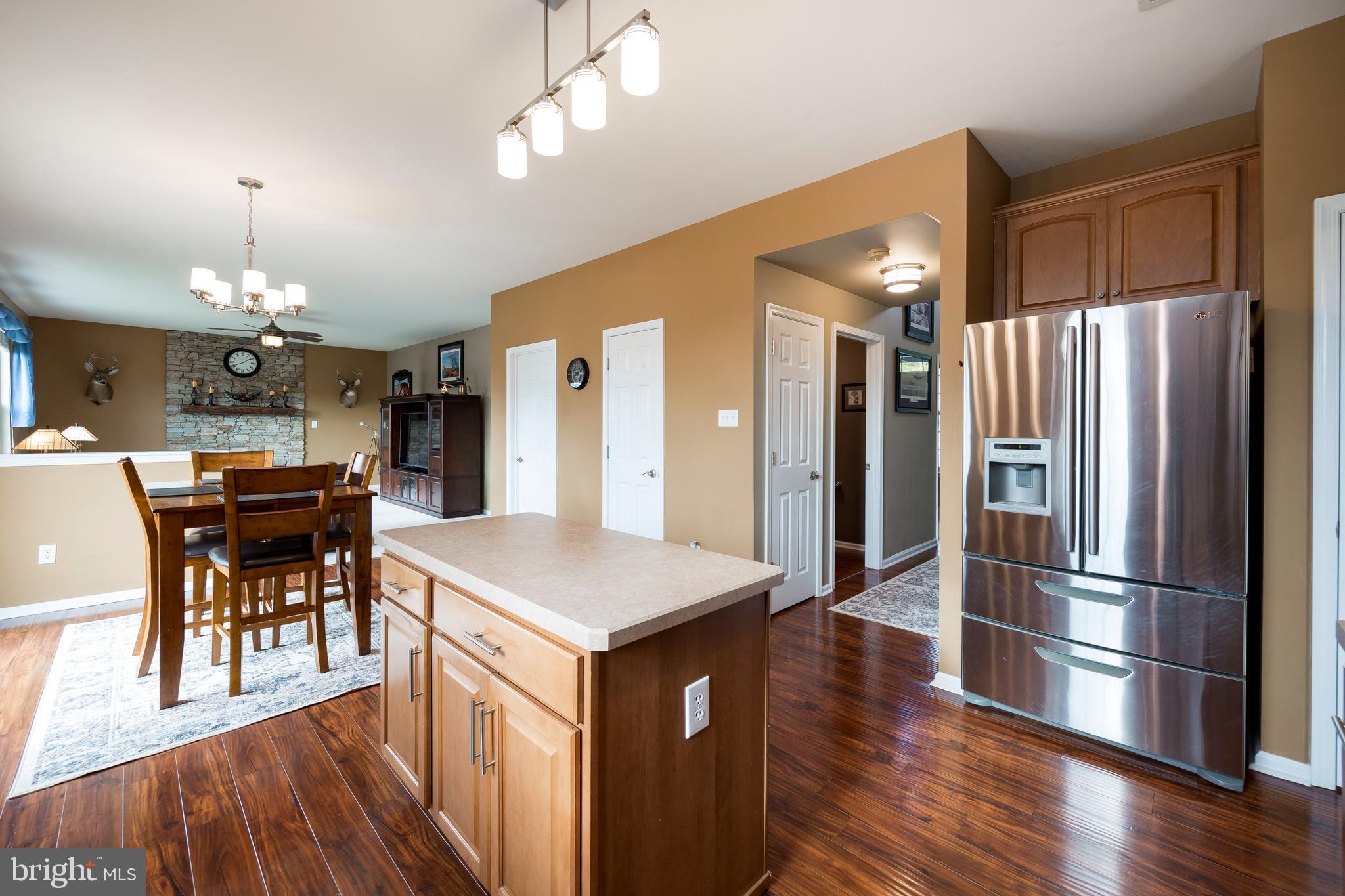 1002 Circle Court Pottstown, PA 19465 - Photo 15 of 46 Kitchen