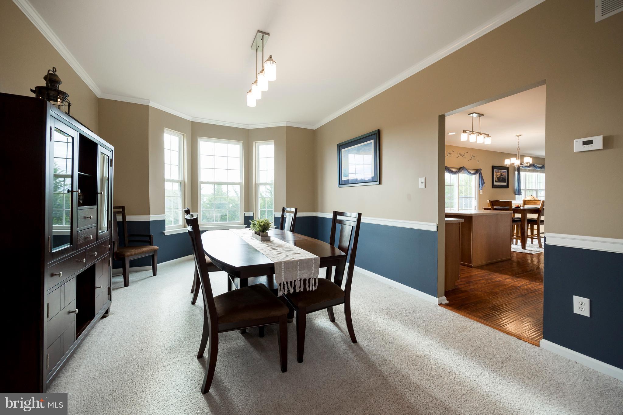 1002 Circle Court Pottstown, PA 19465 - Photo 19 of 46 Dining Room