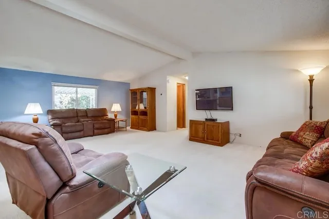 $425,000 | 525 West El Norte Parkway, Unit 10, Escondido, CA 92026