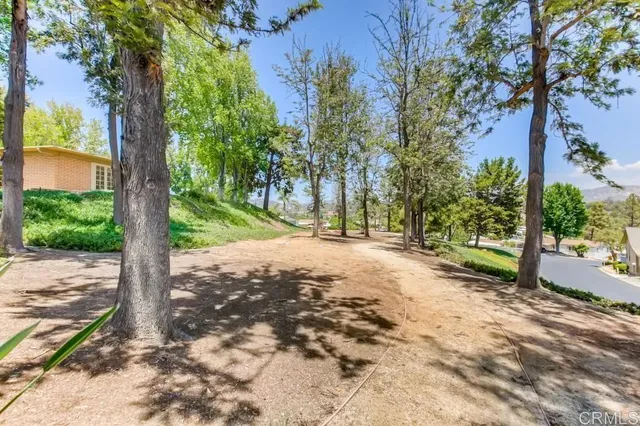 $425,000 | 525 West El Norte Parkway, Unit 10, Escondido, CA 92026