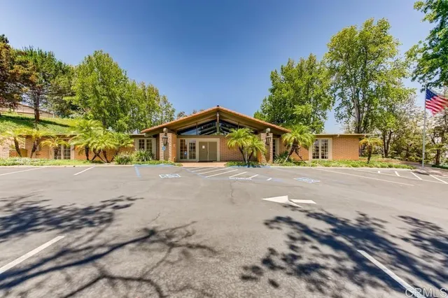 $425,000 | 525 West El Norte Parkway, Unit 10, Escondido, CA 92026