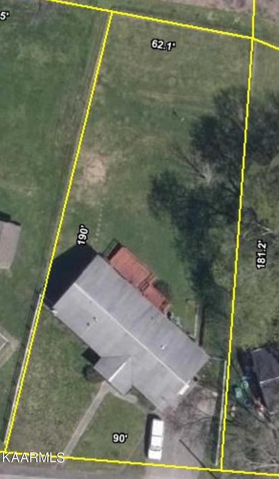 246 Jefferson Avenue Oak Ridge, TN 37830 - Photo 2 of 25 Look at this DEEP LOT!