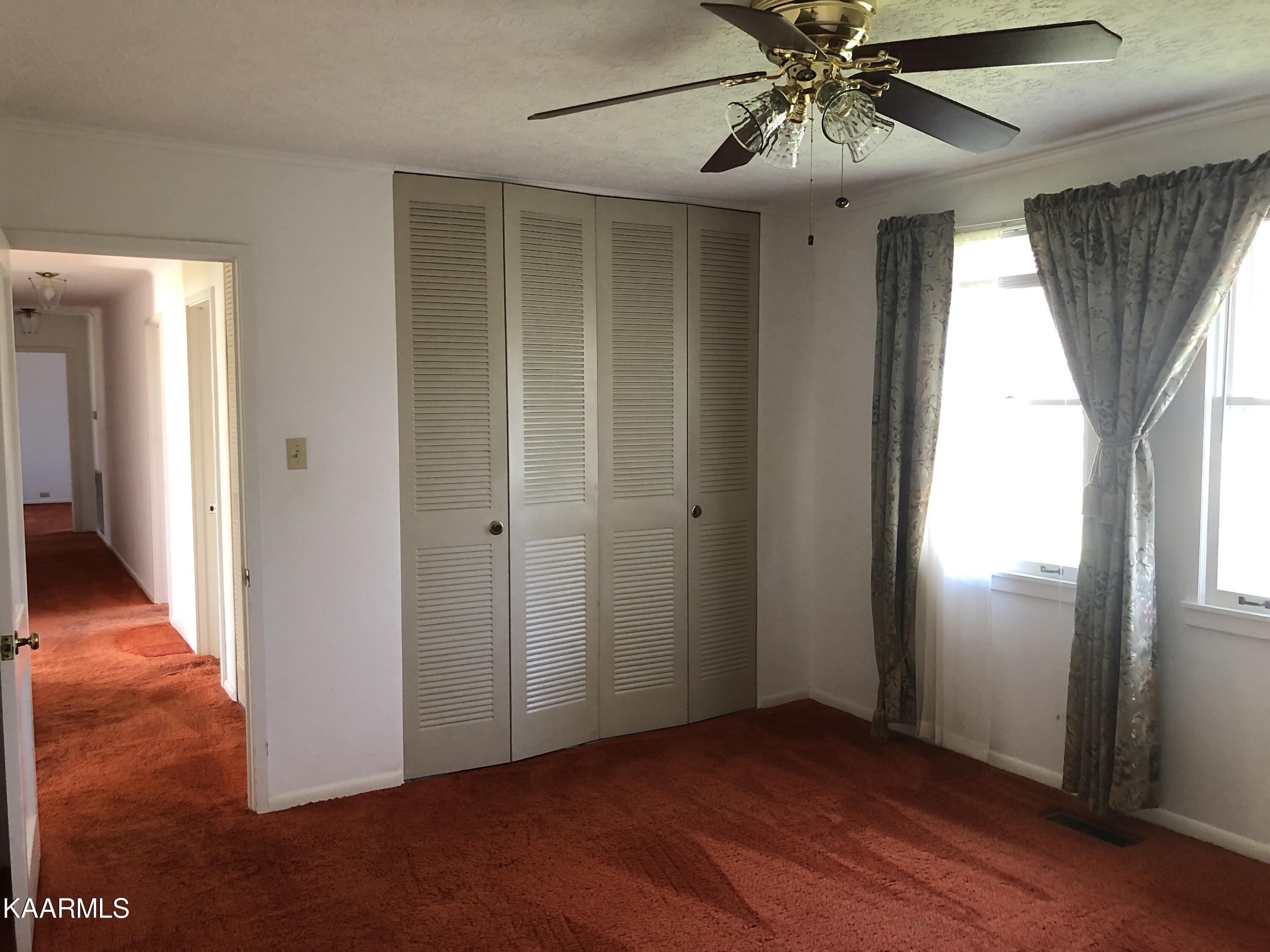 246 Jefferson Avenue Oak Ridge, TN 37830 - Photo 15 of 25 MBR IMG_3183