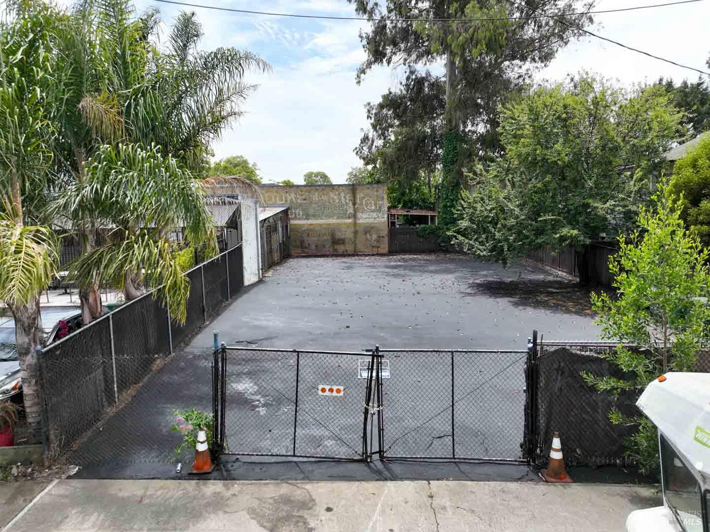 1050 Allston Way Berkeley, CA 94710 - Photo 2 of 20 a view of a outdoor space