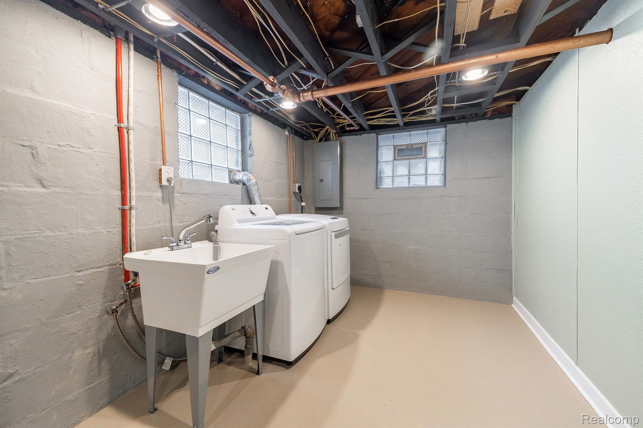 111 Walnut Street River Rouge, MI 48218 - Photo 32 of 41 Gallery Image 32