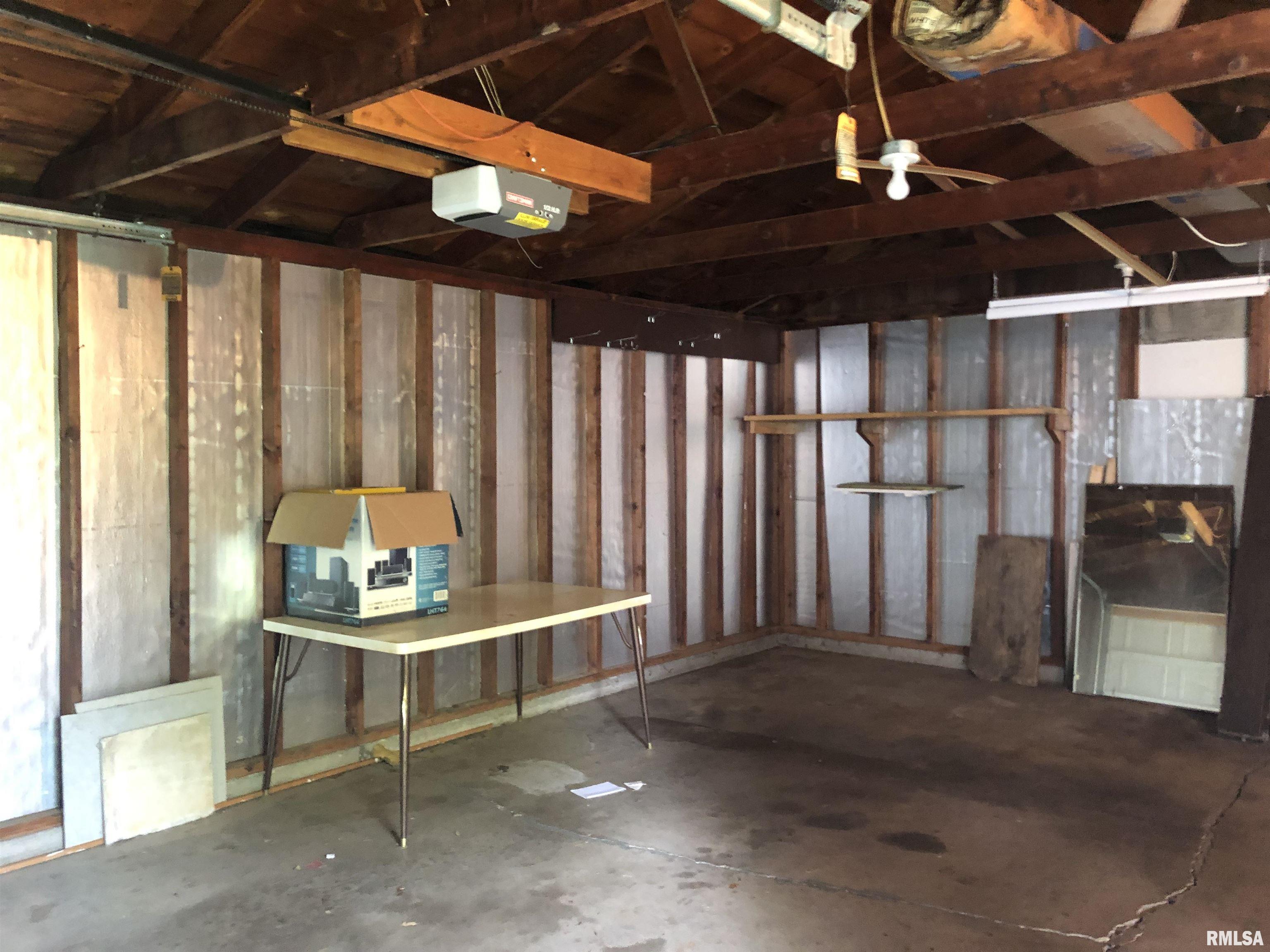 2105 North 22nd Street Springfield, IL 62702 - Photo 19 of 22 Gallery Image 19