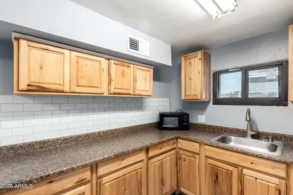 $1,595 | 1920 West Tonto Street, Unit 1, Phoenix, AZ 85009
