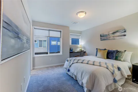 $950,000 | 7629 Northeast 122nd Court, Unit 1, Kirkland, WA 98034