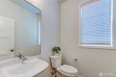 $950,000 | 7629 Northeast 122nd Court, Unit 1, Kirkland, WA 98034