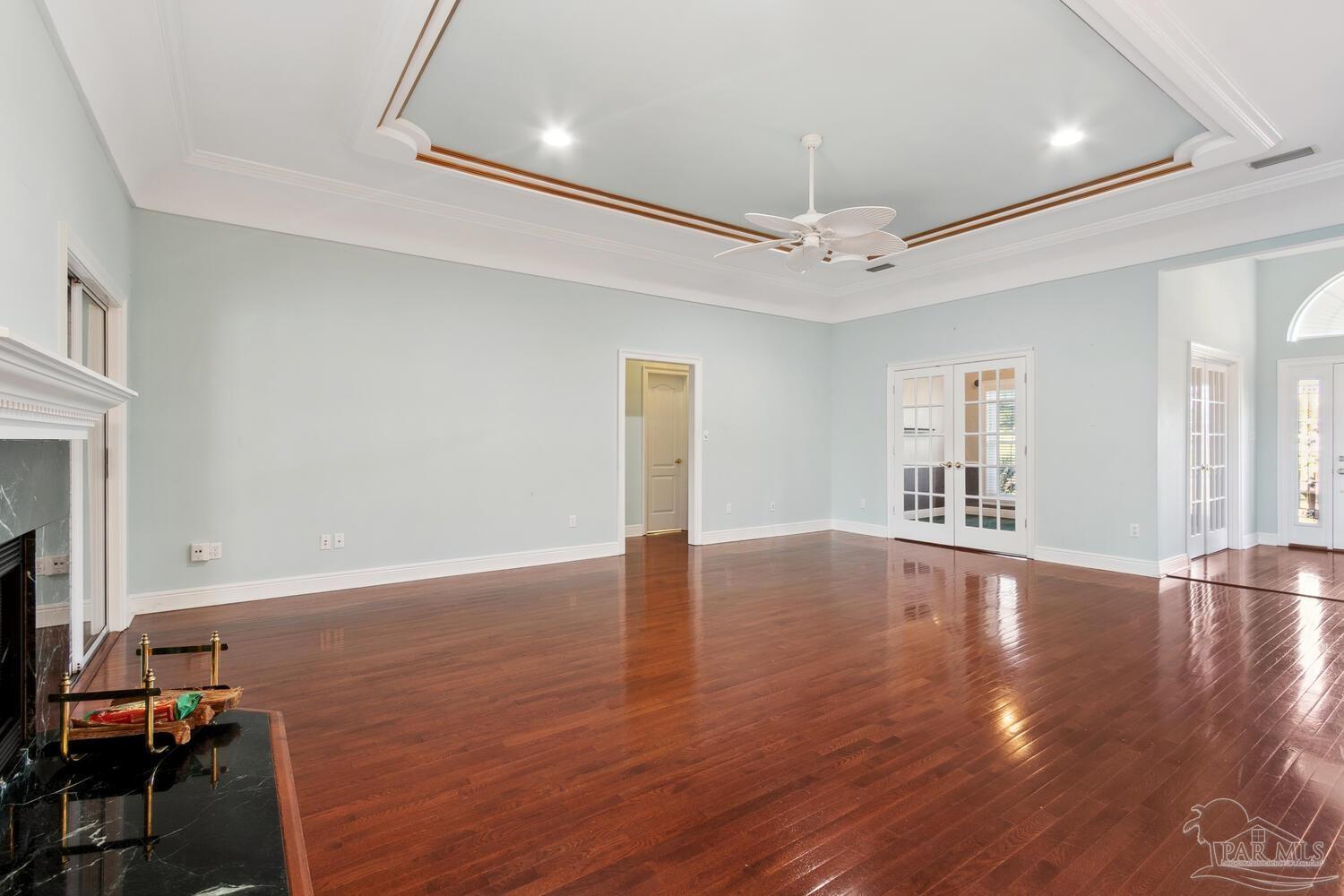 2870 Masters Boulevard Navarre, FL 32566 - Photo 11 of 50