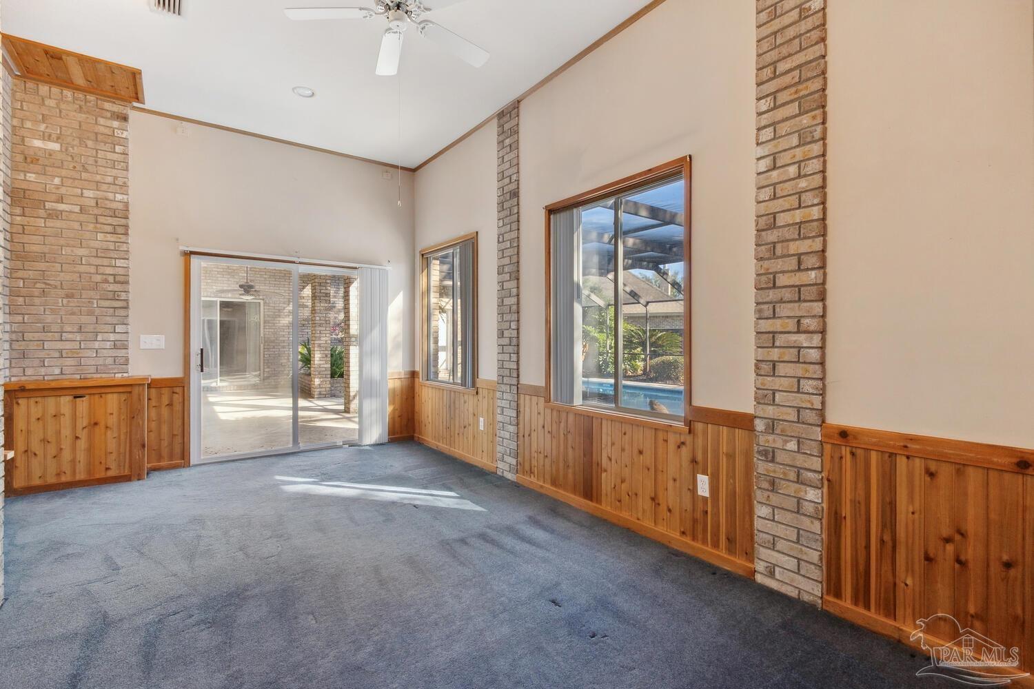 2870 Masters Boulevard Navarre, FL 32566 - Photo 39 of 50