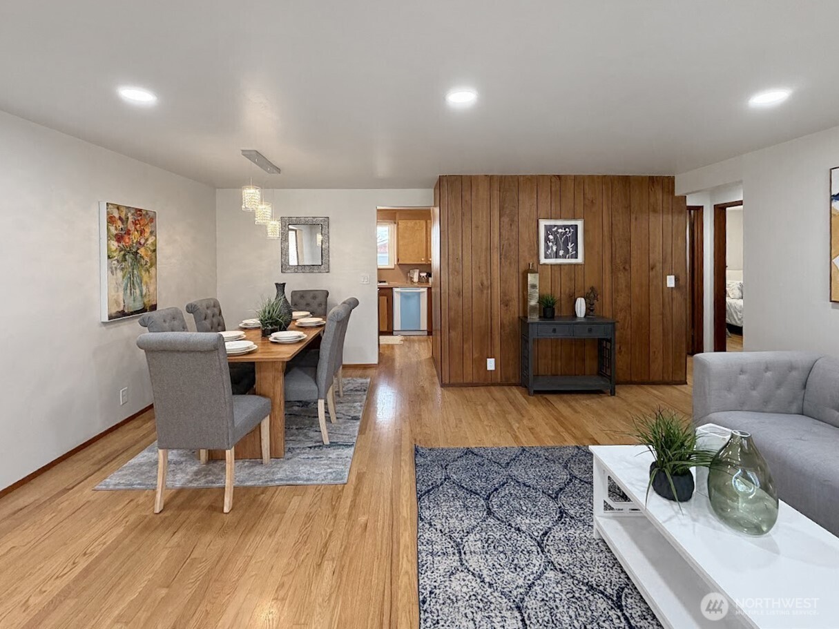 12010 2nd Avenue Southwest Seattle, WA 98146 - Photo 8 of 24