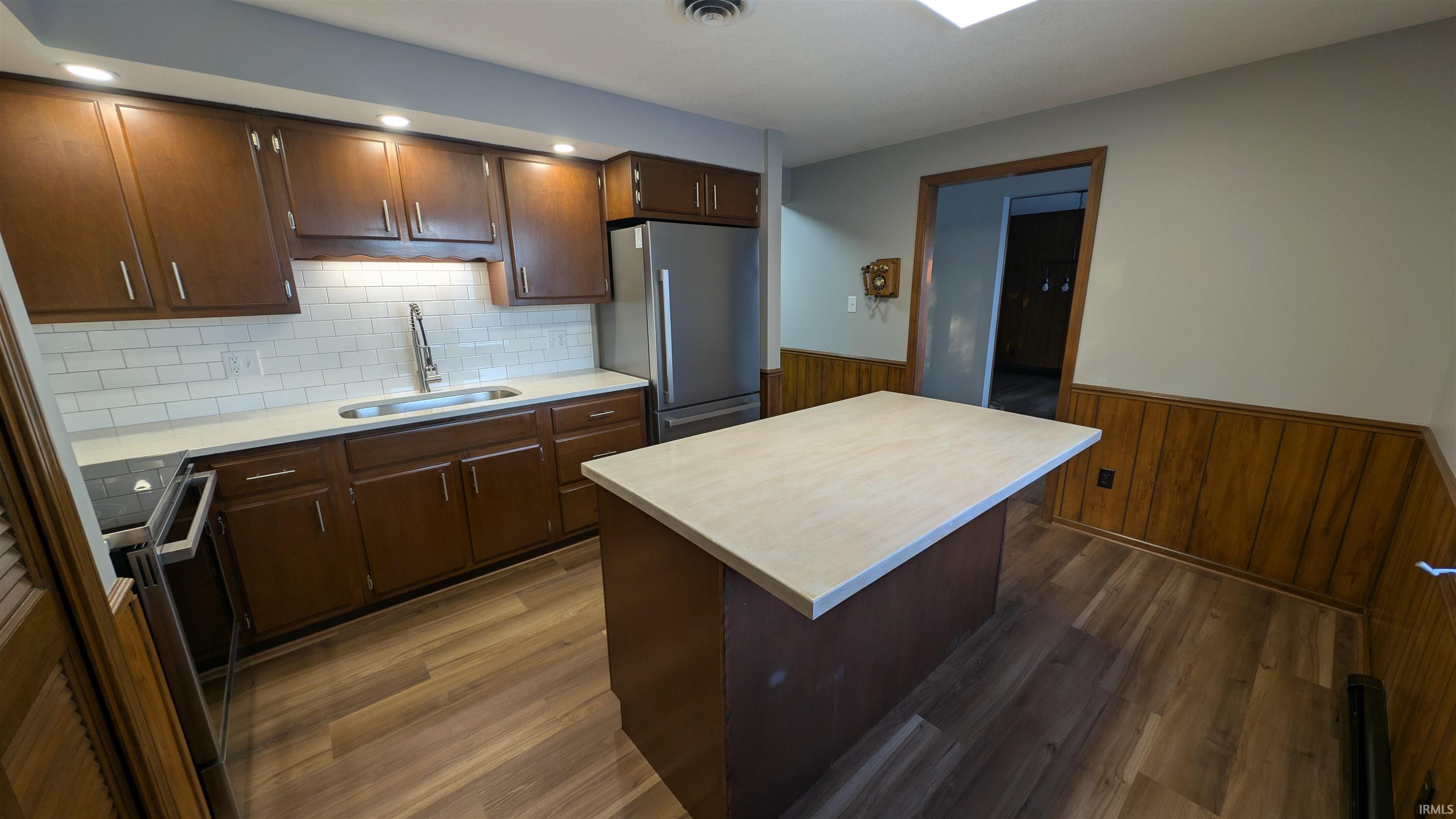 20005 Bryson Lane Woodburn, IN 46797 - Photo 6 of 18