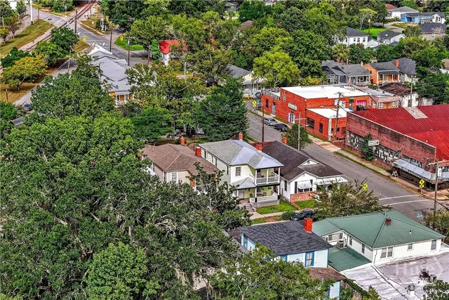 $1,825 | 530 East 35th Street, Savannah, GA 31401