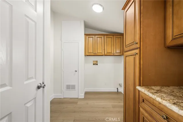 $289,800 | 201 West Collins Avenue, Unit 81, Orange, CA 92867