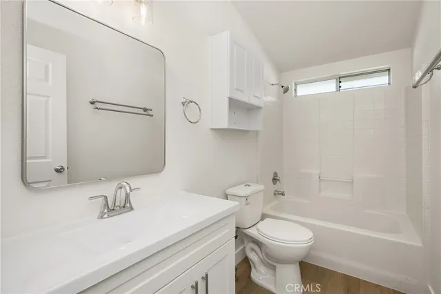 $289,800 | 201 West Collins Avenue, Unit 81, Orange, CA 92867