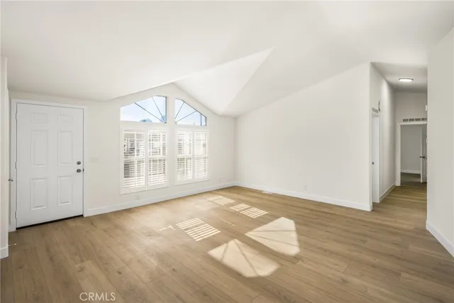 $289,800 | 201 West Collins Avenue, Unit 81, Orange, CA 92867