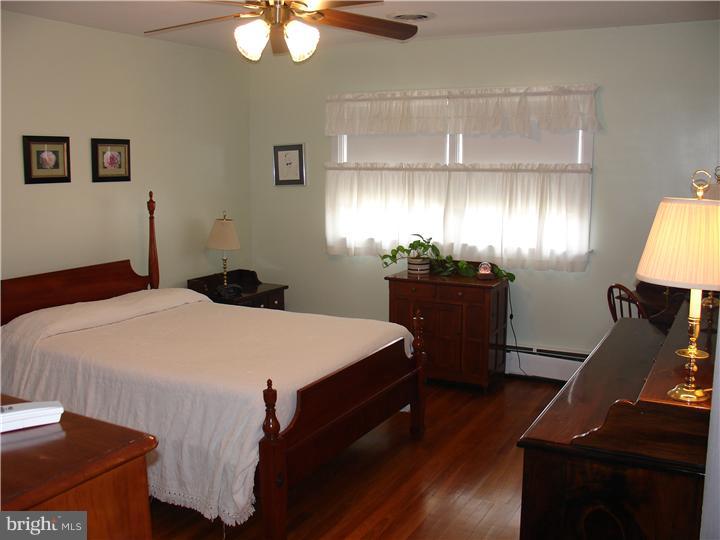 40 Spruce Street Shillington, PA 19607 - Photo 11 of 17