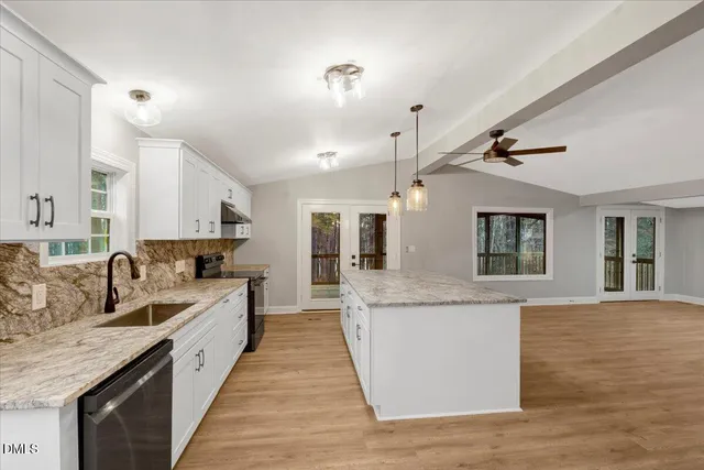 $659,000 | 950 Cedar Cove Road, Henderson, NC 27537